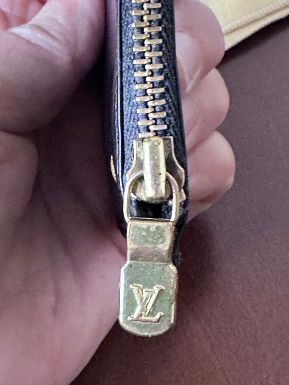 Louis Vuitton Epi Leather Pochette Cles - Picture 4 of 6